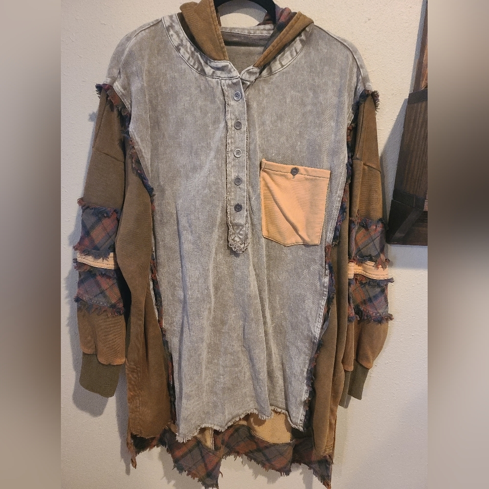 New Oli & Hali Oversized Patchwork Mineral Wash Hoodie with Plaid Accents Sz M/L - Picture 5 of 16
